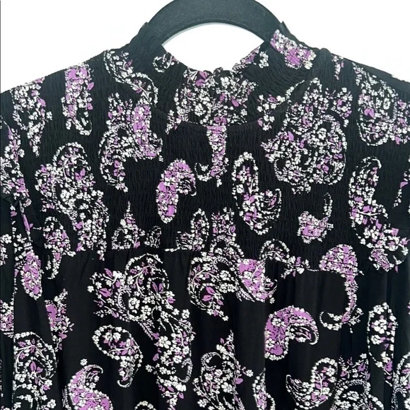 LOFT Black and Purple Paisley Women's Top - size small - Picture 3 of 10